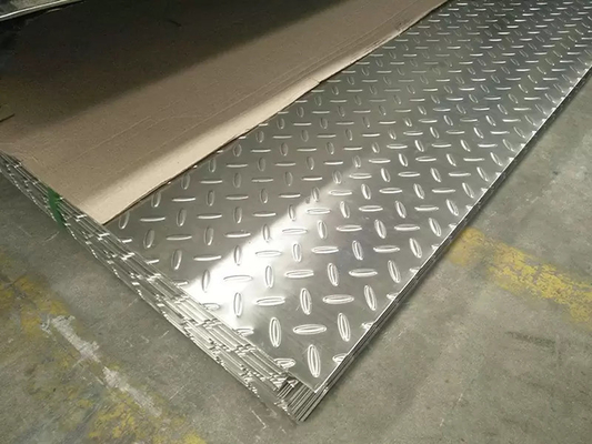 316L الفولاذ المقاوم للصدأ تنقش لوحة 0.3MM-3MM المدرفلة على الساخن الباردة المدرفلة على حافة مطحنة