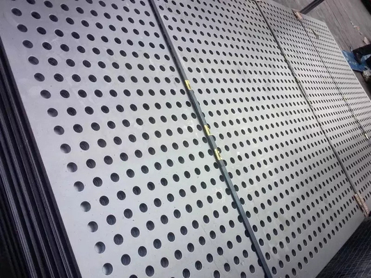 لوحة ثقب الفولاذ المقاوم للصدأ المضادة للانزلاق 0.1mm-300mm 310s صفائح الفولاذ المقاوم للصدأ