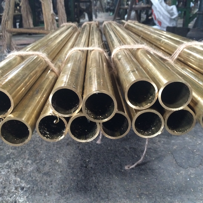 C12000 1/2 بوصة ASTM B280 أنبوب نحاسي 12.7x0.7mm R410A أنبوب نحاسي